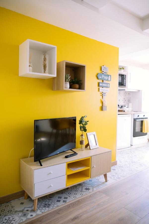 Duplex Avec Terrasse - Hyper-Centre De Toulon Apartment Luaran gambar
