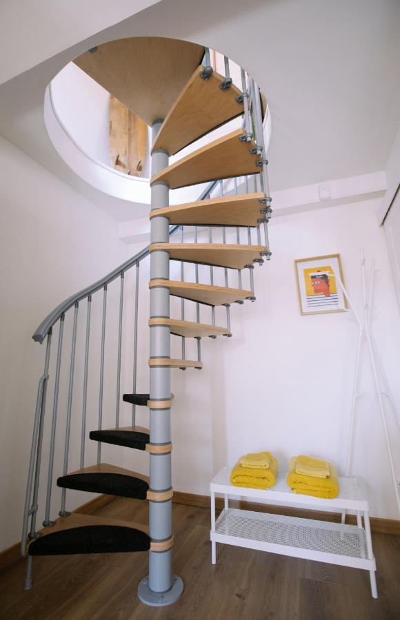 Duplex Avec Terrasse - Hyper-Centre De Toulon Apartment Luaran gambar