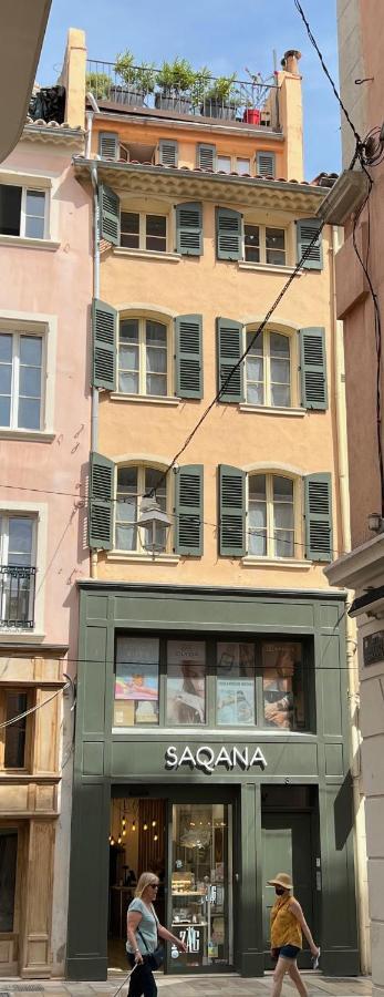Duplex Avec Terrasse - Hyper-Centre De Toulon Apartment Luaran gambar