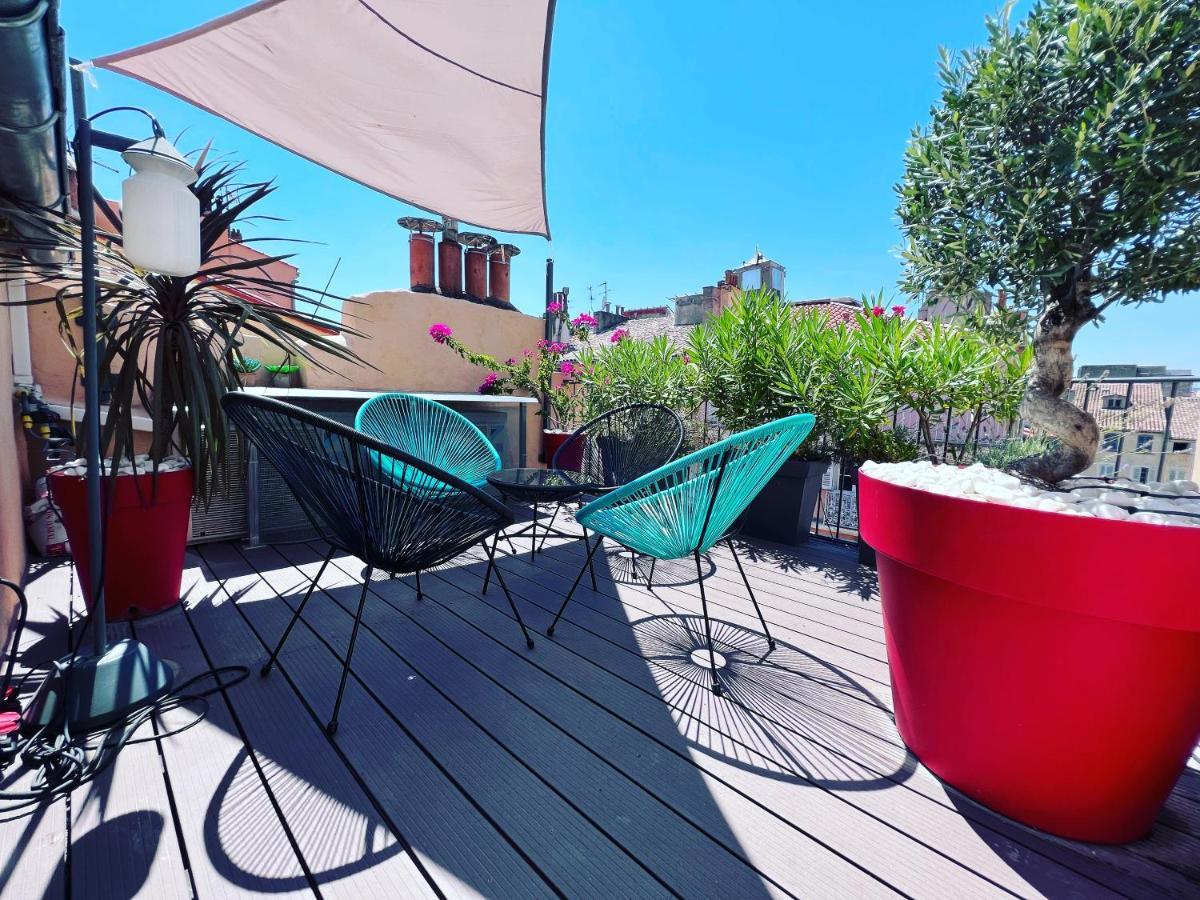 Duplex Avec Terrasse - Hyper-Centre De Toulon Apartment Luaran gambar